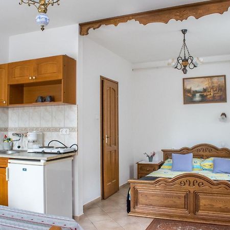Levendula Apartman ซาลาคาโรส ภายนอก รูปภาพ