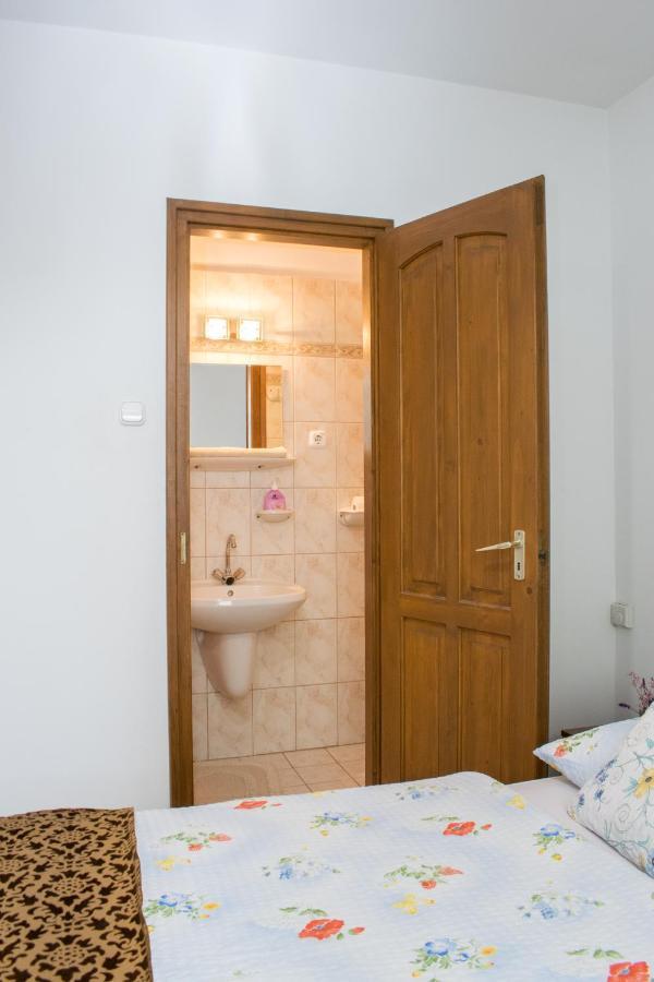 Levendula Apartman ซาลาคาโรส ภายนอก รูปภาพ