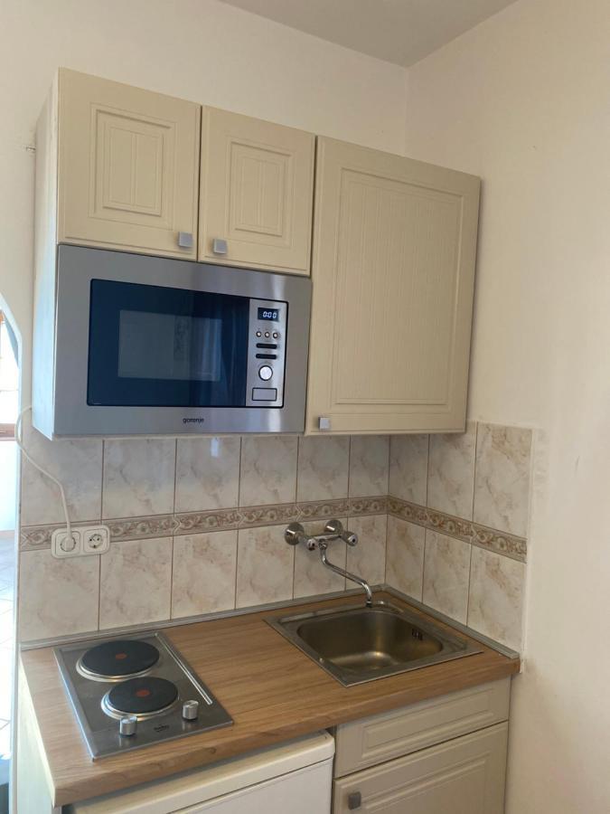 Levendula Apartman ซาลาคาโรส ภายนอก รูปภาพ