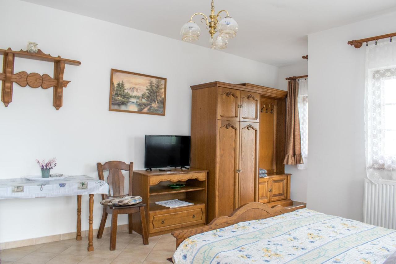 Levendula Apartman ซาลาคาโรส ภายนอก รูปภาพ
