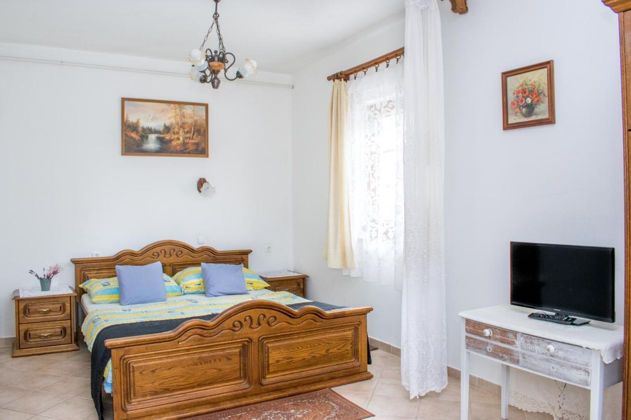 Levendula Apartman ซาลาคาโรส ภายนอก รูปภาพ