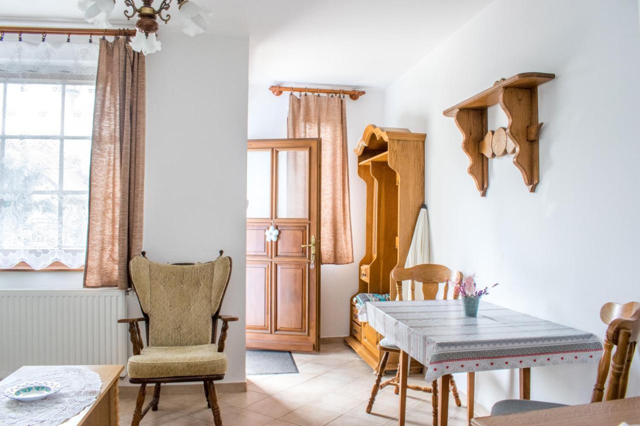 Levendula Apartman ซาลาคาโรส ภายนอก รูปภาพ