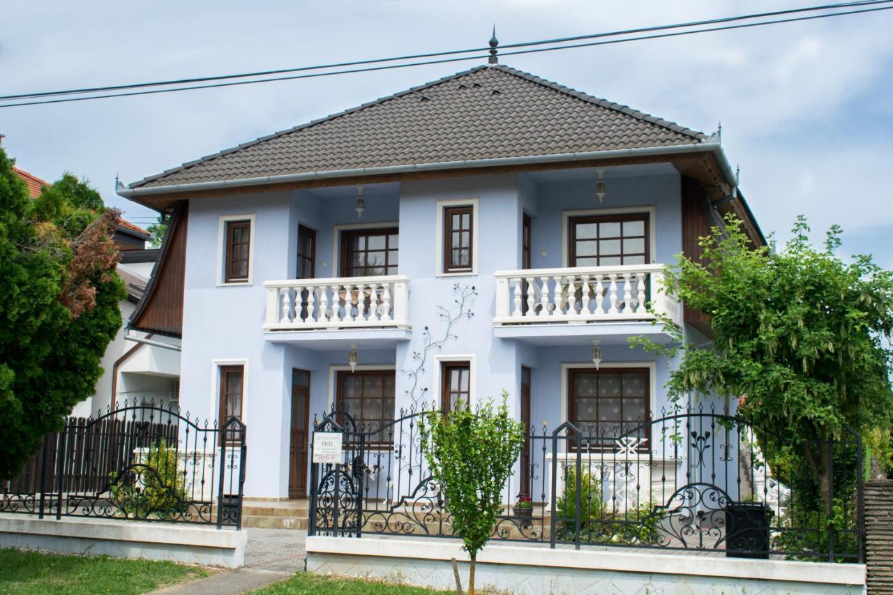 Levendula Apartman ซาลาคาโรส ภายนอก รูปภาพ